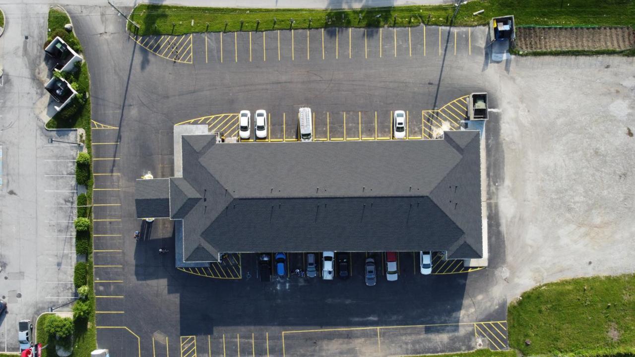Days Inn By Wyndham Indianapolis East Post Road Extérieur photo